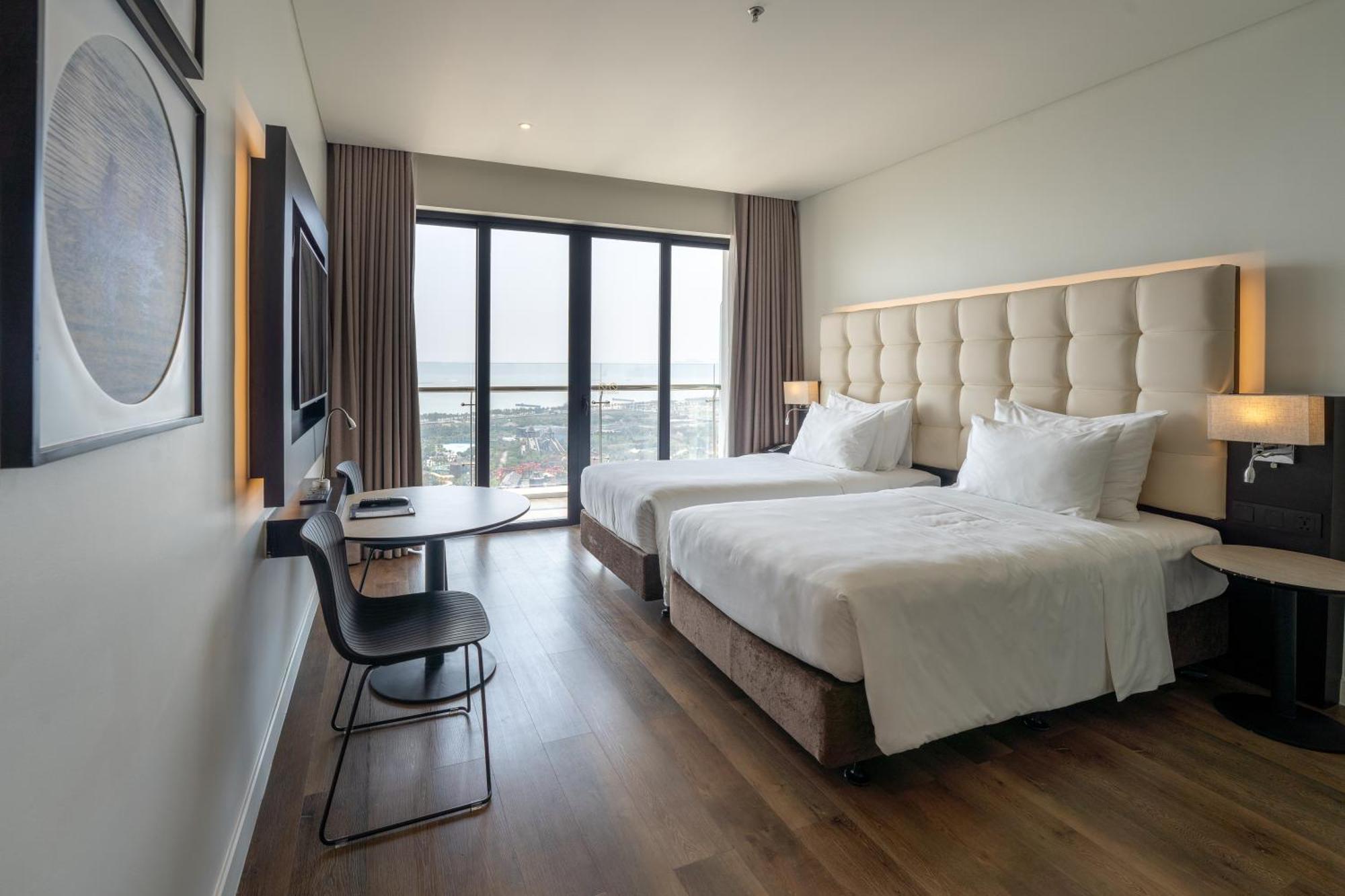 Hotel Soleil Ha Long, Trademark Collection By Wyndham Zewnętrze zdjęcie